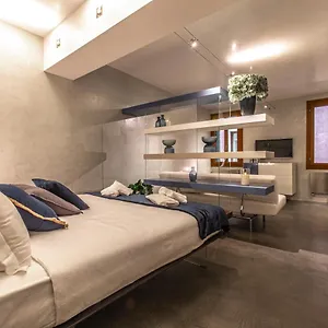  Apartment Studio San Marco R&r Italy