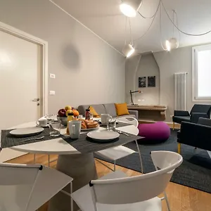 Apartment La Cortevecchia Italy